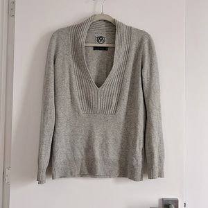 Club Monaco 100% Cashmere Grey Oversized V-Neck Sweater (M)